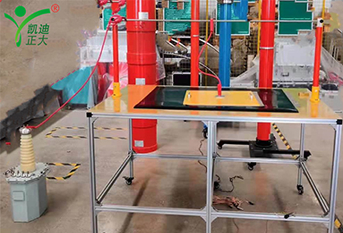 工器具多功能試驗(yàn)平臺整個(gè)試驗(yàn)桌采用絕緣材料